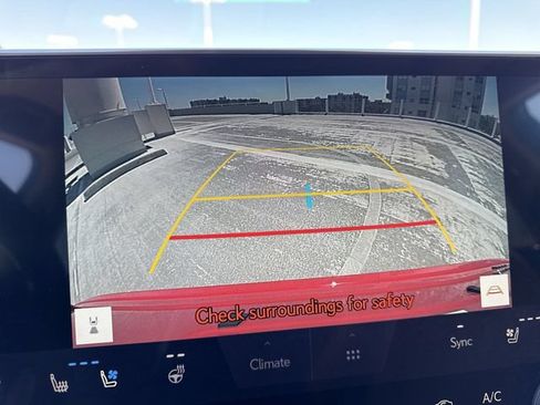 Used 2022 Lexus NX 350h AWD image 17