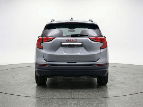 Used 2024 GMC Terrain SLE image 7