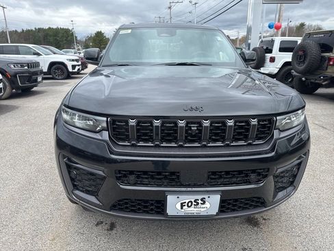 New 2026 Jeep Grand Cherokee Limited image 8