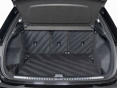 Used 2020 Audi Q3 2.0T Premium Plus w/ Premium Plus Package image 20