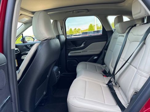 New 2025 Lincoln Corsair Grand Touring image 15