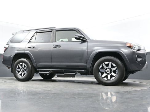 Used 2021 Toyota 4Runner TRD Off-Road Premium w/ Moonroof Package AWD/4WD image 44