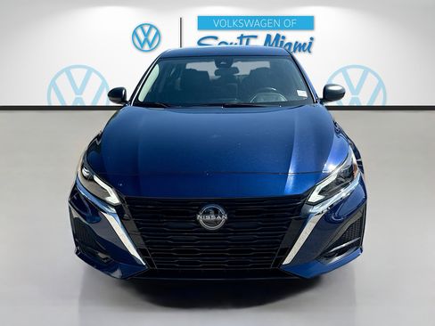 Used 2024 Nissan Altima 2.5 S FWD image 2