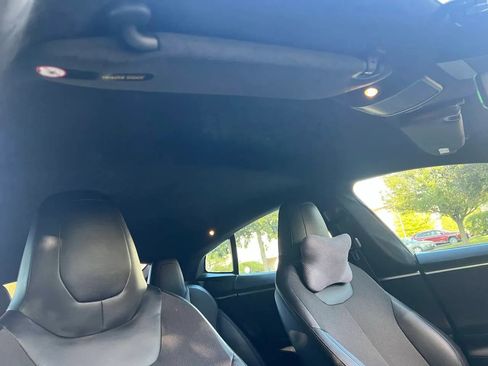 Used 2015 Tesla Model S 85D image 22