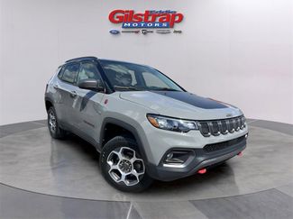 Used 2022 Jeep Compass Trailhawk video 1
