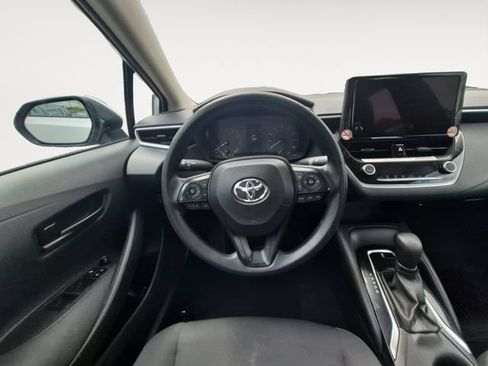 Used 2024 Toyota Corolla LE FWD image 12
