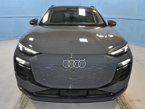 Used 2025 Audi Q6 e-tron Premium Plus AWD/4WD image 21