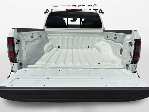New 2025 Nissan Frontier PRO-4X image 18