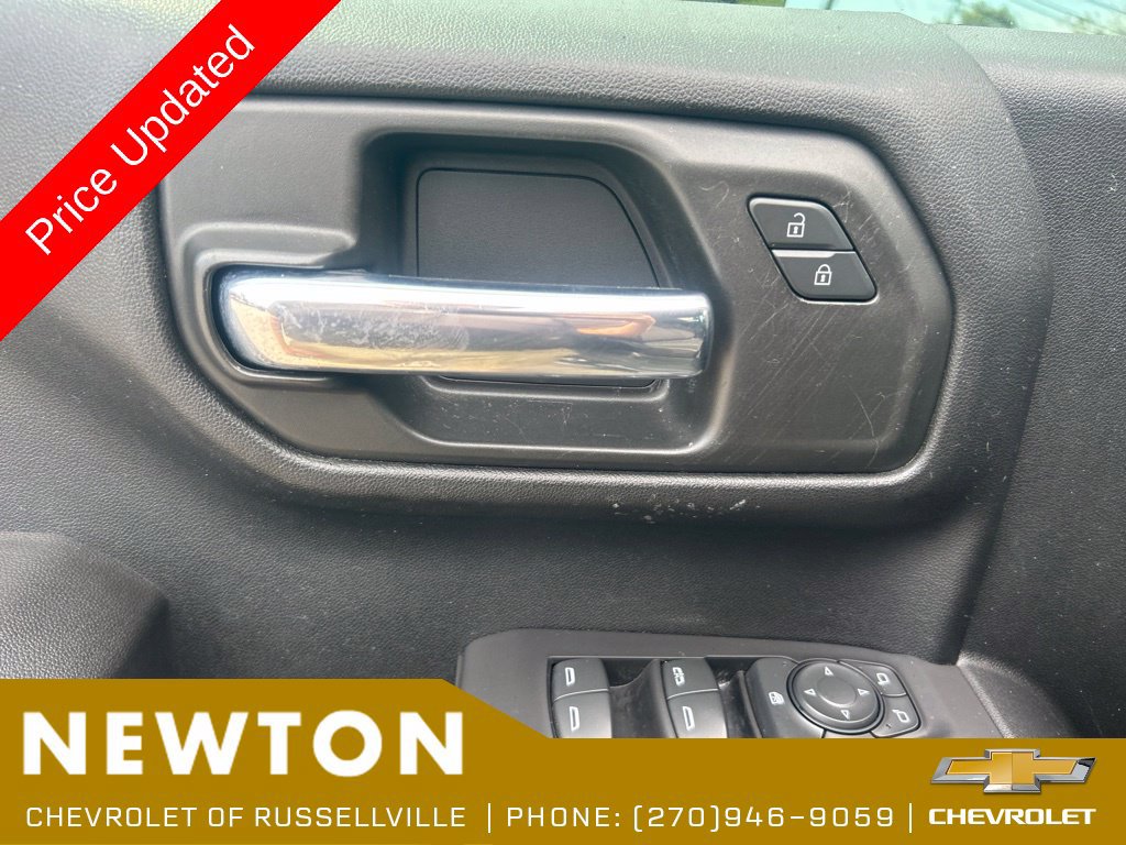 Used 2021 Chevrolet Silverado 1500 Custom RWD image 9