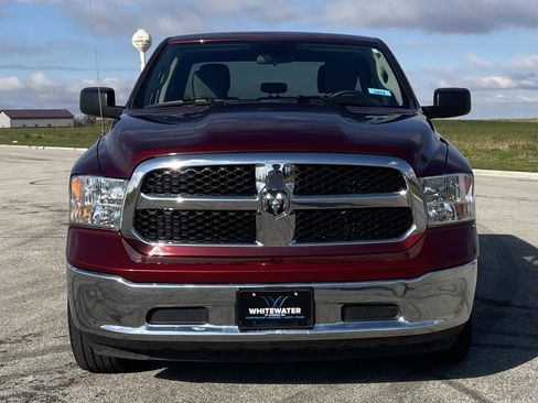 Used 2024 RAM 1500 Classic SLT image 25