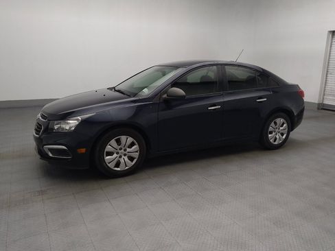 Used 2016 Chevrolet Cruze LS FWD image 2