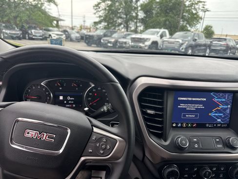 Used 2023 GMC Acadia AT4 w/ Trailering Package AWD/4WD image 11