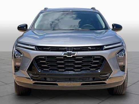 Used 2025 Chevrolet Trax ACTIV FWD image 5