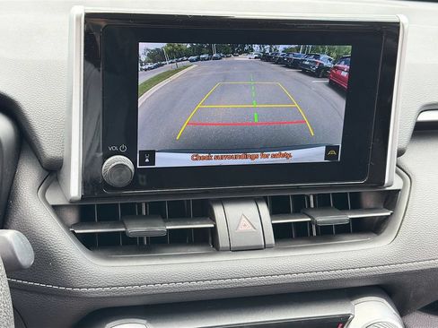 Used 2023 Toyota RAV4 LE FWD image 14