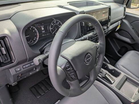 New 2026 Nissan Frontier SV w/ SV Convenience Package RWD image 15