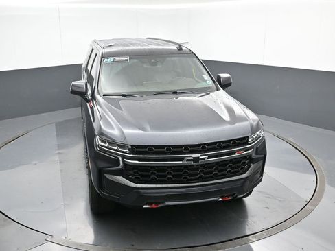 Used 2022 Chevrolet Suburban Z71 w/ Luxury Package image 53