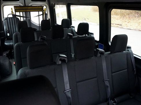 Used 2019 Mercedes-Benz Sprinter 2500 w/ Driver Convenience Package image 18