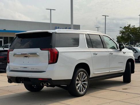 Used 2021 GMC Yukon XL Denali w/ Denali Premium Package RWD image 4