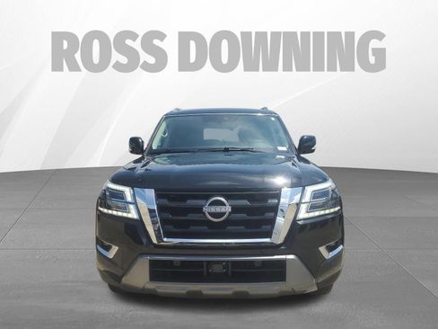 Used 2024 Nissan Armada SV RWD image 2