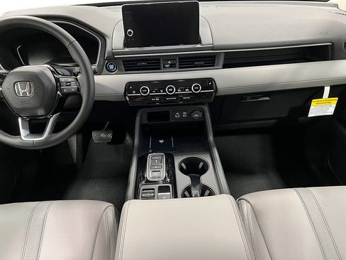 New 2025 Honda Pilot EX-L image 20