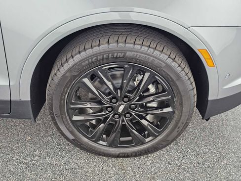 New 2026 Cadillac XT5 Premium Luxury w/ LPO, ONYX Package image 9