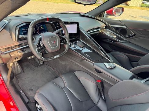 Used 2024 Chevrolet Corvette Z06 RWD image 15