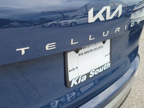 Used 2024 Kia Telluride S FWD image 8