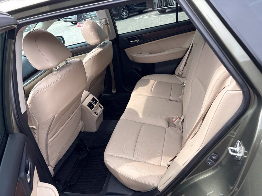 Used 2019 Subaru Outback 3.6R Limited w/ Popular Package #2 AWD/4WD image 19