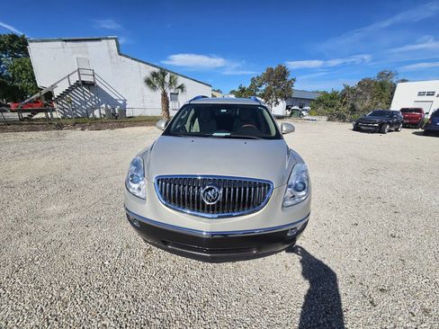 Used 2011 Buick Enclave CXL w/ Trailering Provision Package image 1
