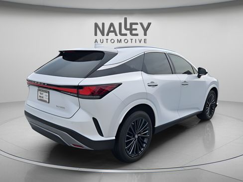 Used 2025 Lexus RX 350 Premium w/ Convenience Package FWD image 5