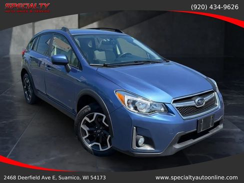 Used 2016 Subaru Crosstrek 2.0i Premium w/ Moonroof Package AWD/4WD image 2