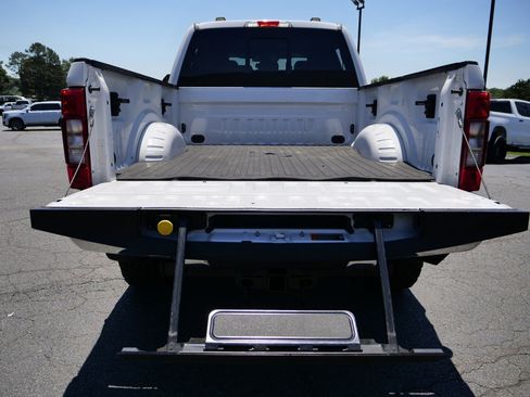 Used 2020 Ford F250 Lariat w/ Lariat Ultimate Package AWD/4WD image 41