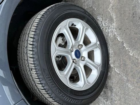 Used 2022 Ford EcoSport SE w/ SE Convenience Package image 11