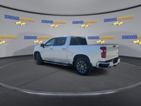 Used 2020 Chevrolet Silverado 1500 High Country w/ Technology Package AWD/4WD image 9