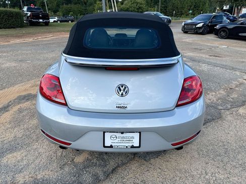 Used 2013 Volkswagen Beetle 2.0T FWD image 23
