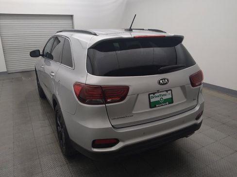 Used 2020 Kia Sorento S FWD image 6