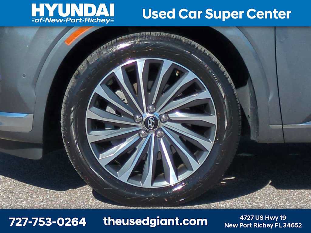 Used 2025 Hyundai Palisade Calligraphy FWD image 10