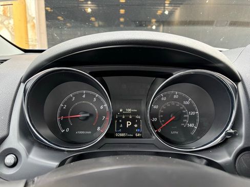Used 2025 Mitsubishi Outlander Sport LE AWD/4WD image 25