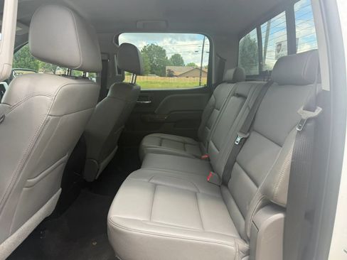 Used 2018 GMC Sierra 1500 SLT AWD/4WD image 16