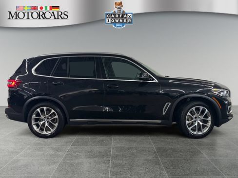 Used 2023 BMW X5 xDrive40i w/ Premium Package AWD/4WD image 2