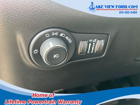 Used 2022 Jeep Compass Limited AWD/4WD image 21
