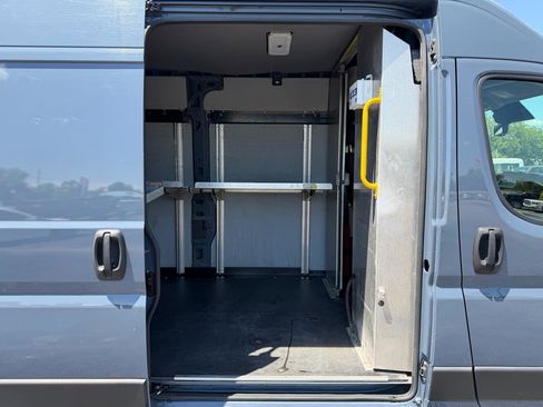 Used 2022 RAM ProMaster 3500 w/ Fleet Safety Group (AWQ) FWD image 17