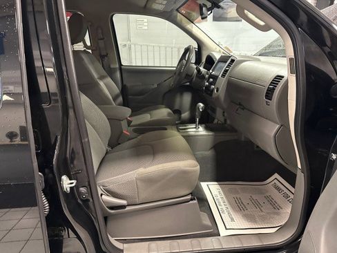 Used 2019 Nissan Frontier SV w/ Value Truck Package image 29