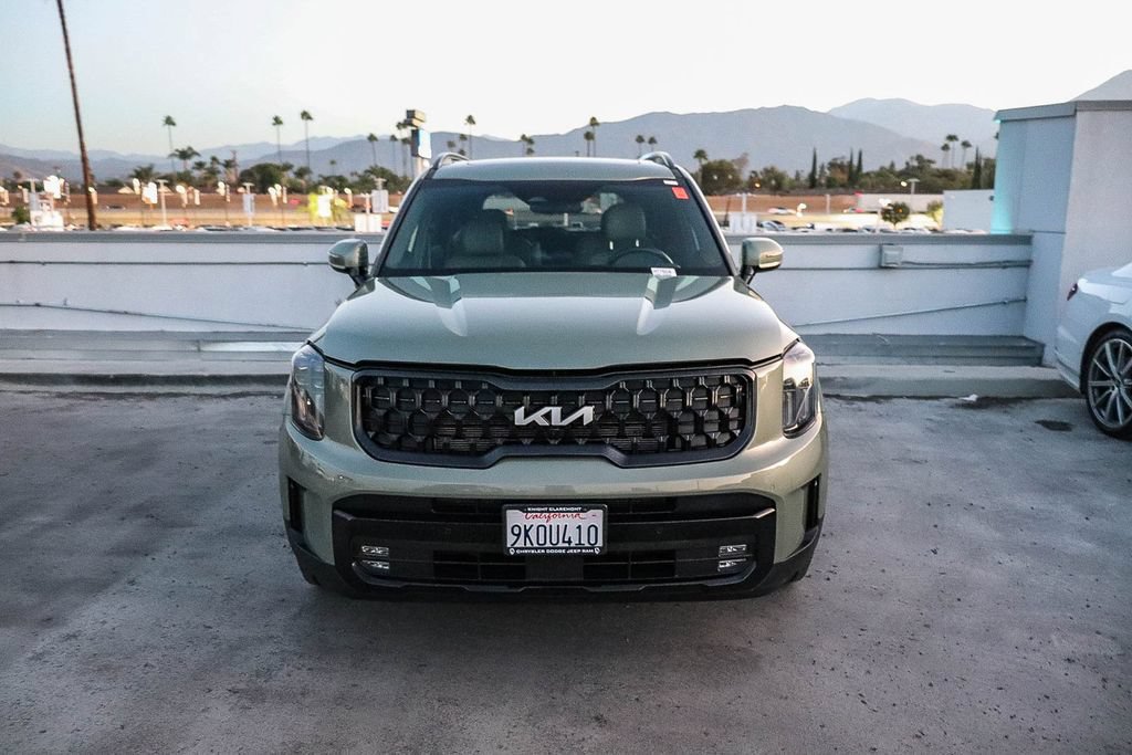 Used 2024 Kia Telluride SX X-Pro AWD/4WD image 3
