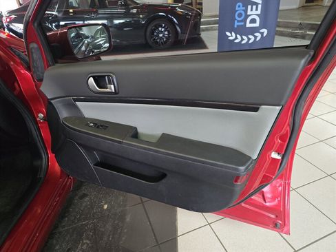 Used 2012 Mitsubishi Galant ES image 12