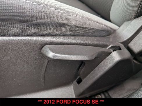 Used 2012 Ford Focus SE image 20