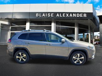 Used 2019 Jeep Cherokee Limited AWD/4WD video 2