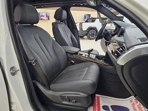 Used 2018 BMW X5 xDrive35i w/ M Sport Package AWD/4WD image 21