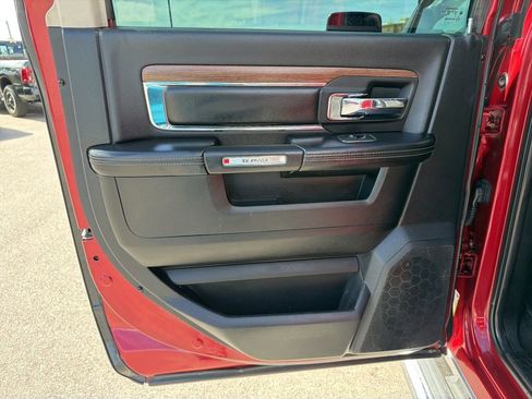 Used 2013 RAM 1500 Laramie w/ Convenience Group image 24