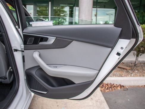 Used 2024 Audi A4 2.0T Premium Plus image 24